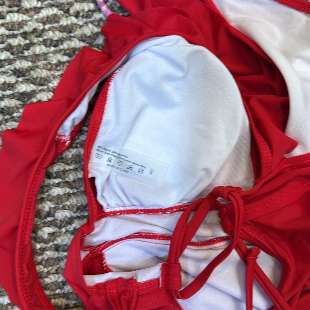 Red Ruffled One-Piece Swimsuit S - Picture 4 of 4